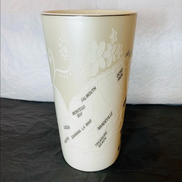 Delicate cream mug with Jamaica map (00299) - Picture 3 of 6